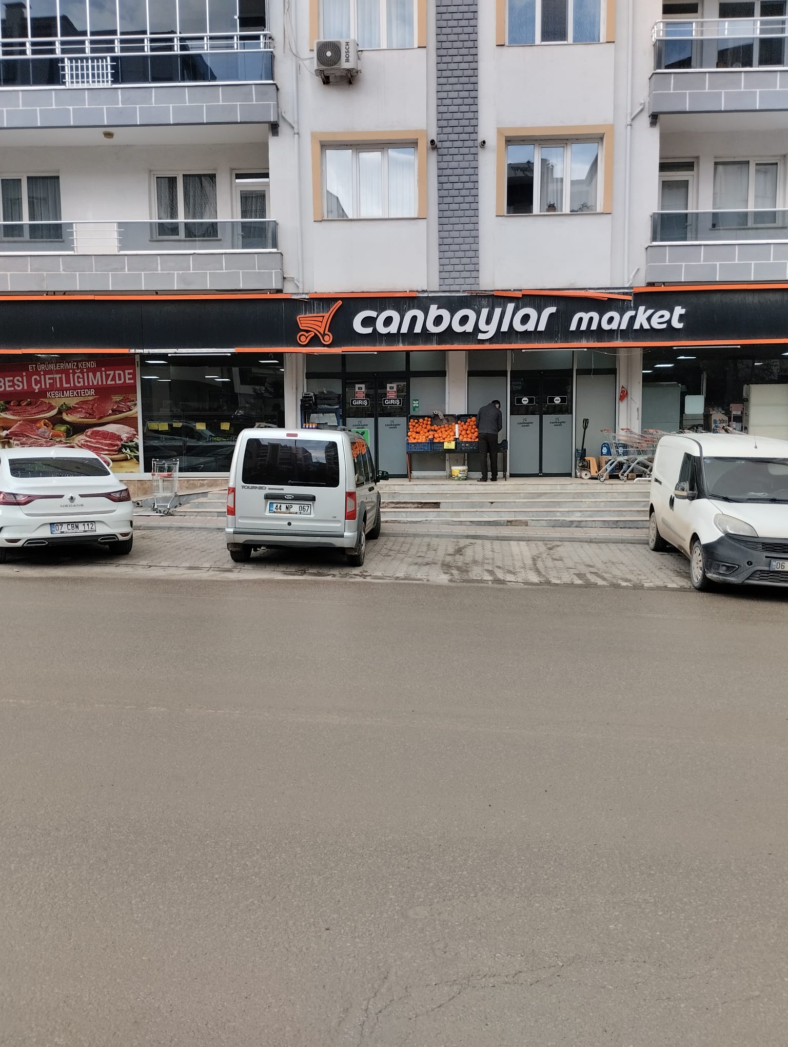 Canbaylar market çöşnük